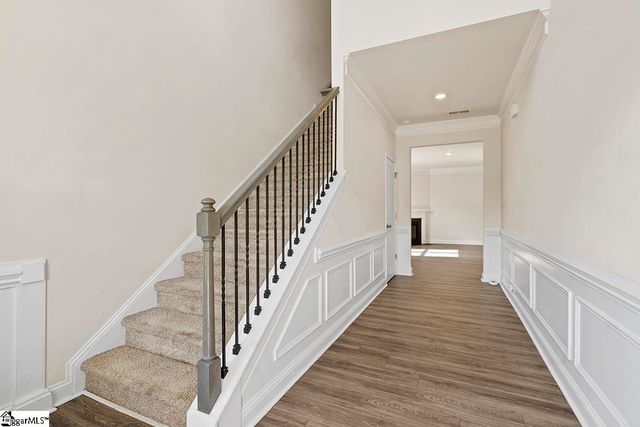 610 Raleighwood Lane, Simpsonville, SC 29681