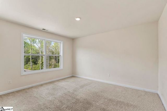 610 Raleighwood Lane, Simpsonville, SC 29681