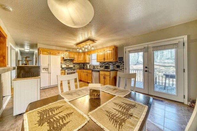 2912 Gribble Edwards Road, Hayesville, NC 28904