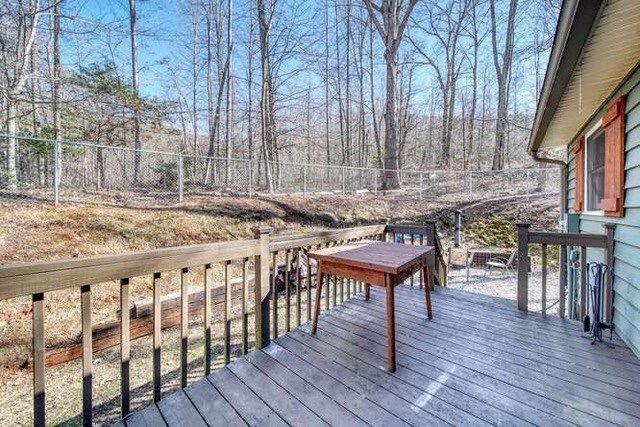 2912 Gribble Edwards Road, Hayesville, NC 28904