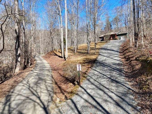 2912 Gribble Edwards Road, Hayesville, NC 28904