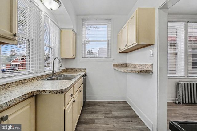 2904 HERR ST, Harrisburg, PA 17103