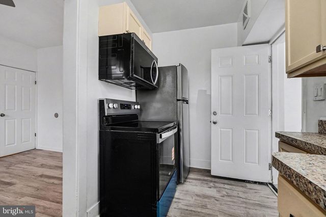 2904 HERR ST, Harrisburg, PA 17103