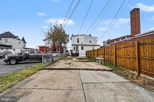 2904 HERR ST, Harrisburg, PA 17103