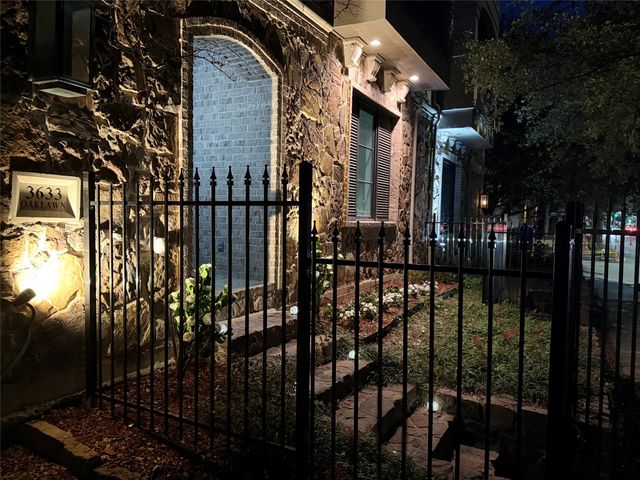 3633 Oak Lawn Avenue, Dallas, TX 75219