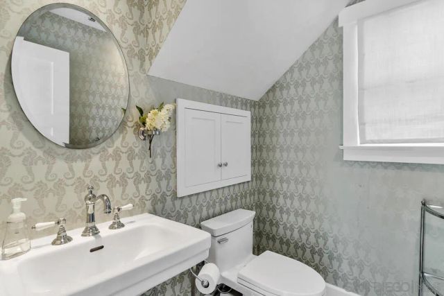 839 Pomona Avenue, Coronado, CA 92118