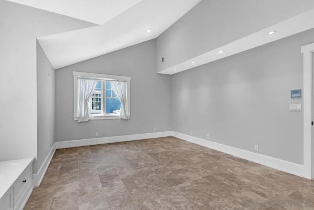 839 Pomona Avenue, Coronado, CA 92118