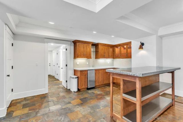 839 Pomona Avenue, Coronado, CA 92118