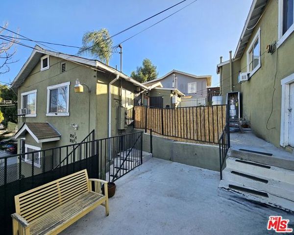 1150 Laveta Terrace, Los Angeles, CA 90026