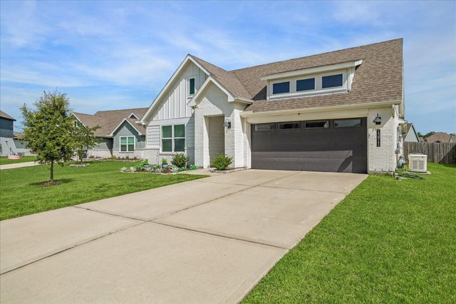 13911 Red River Drive, Baytown, TX 77523