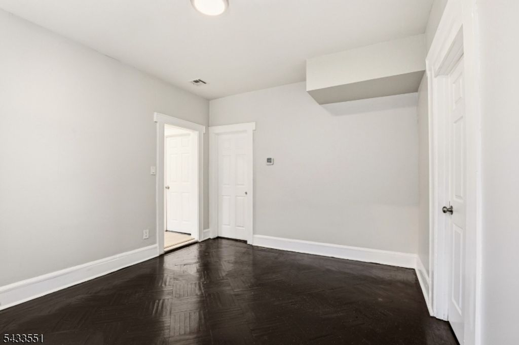 28 Underwood St, Newark City, NJ 07106 — photo 3