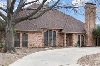405 S Glacier Drive, Sherman, TX 75092