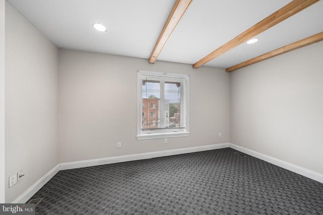 619 S 42ND ST, Philadelphia, PA 19104