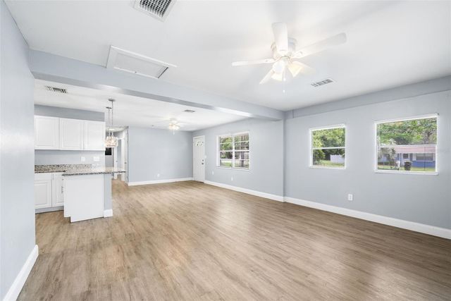 2213 NE 36TH STREET, Ocala, FL 34479