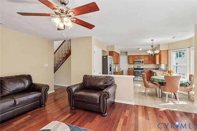 4103 Kings Gate Rd, Chester, VA 23831