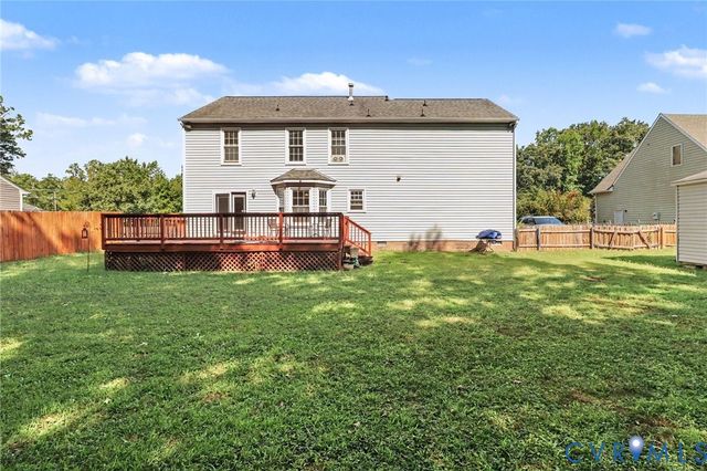 4103 Kings Gate Rd, Chester, VA 23831