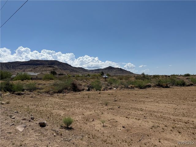 2.85 Ac Shipp Drive, Golden Valley, AZ 86413