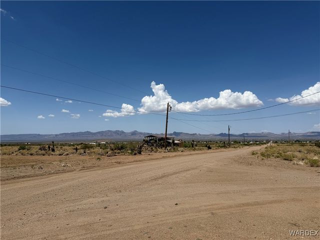 2.85 Ac Shipp Drive, Golden Valley, AZ 86413