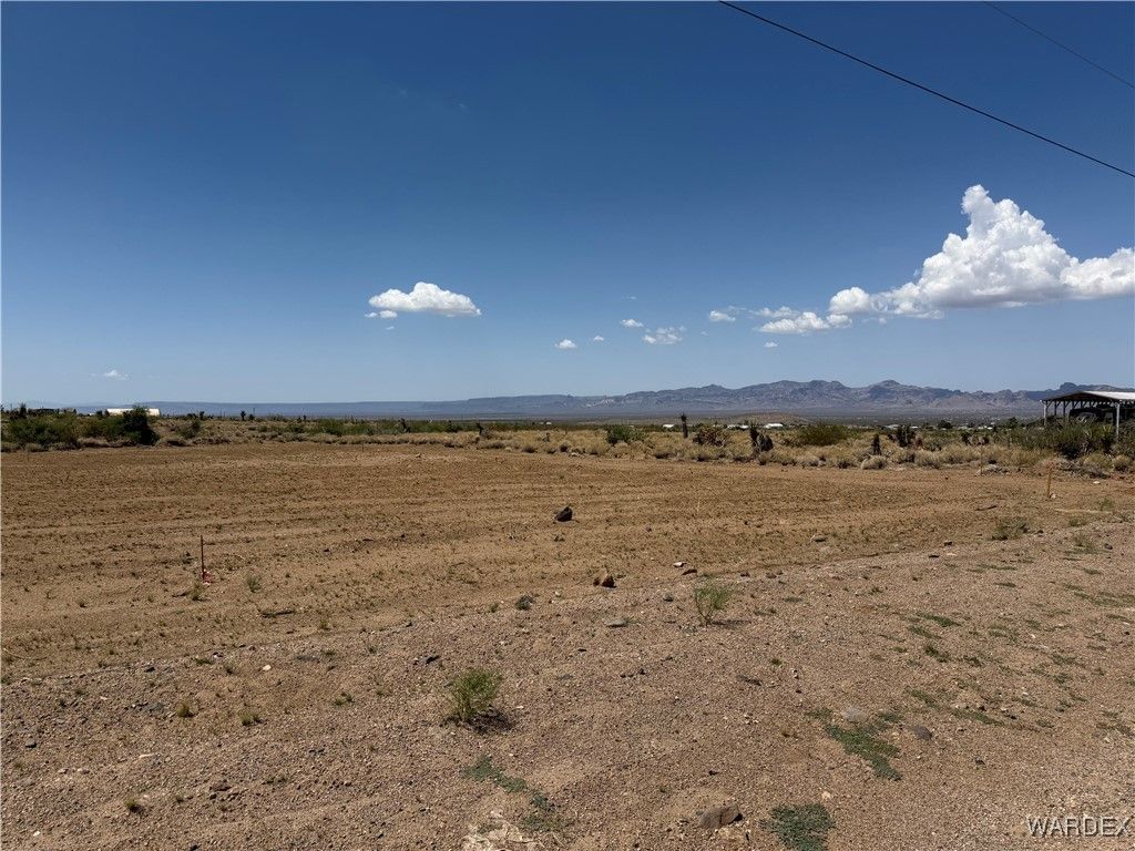 2.85 Ac Shipp Drive, Golden Valley, AZ 86413