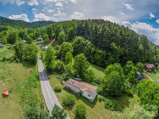 5622 Dutch Cove Road, Canton, NC 28716