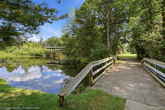 1928 Tranquil Court, Commerce Charter Township, MI 48390