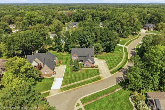1928 Tranquil Court, Commerce Charter Township, MI 48390