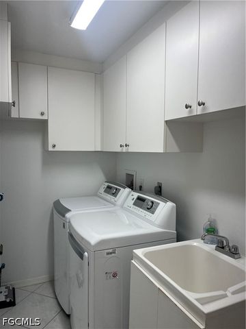 17550 Fan Palm CT, North Fort Myers, FL 33917