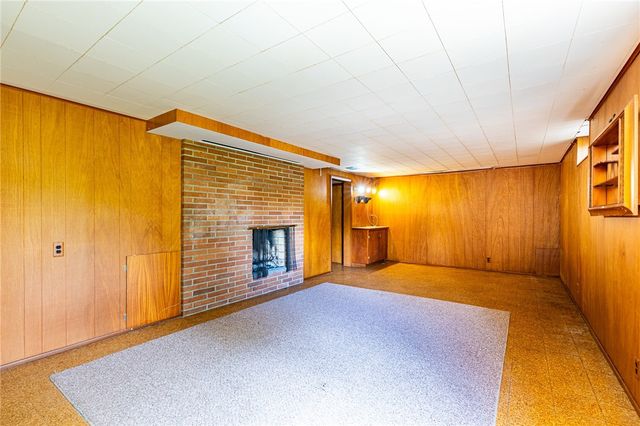 241 Shorewood Drive, Webster, NY 14580