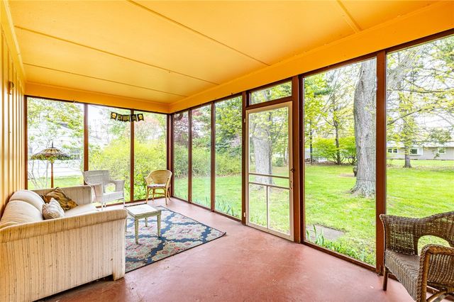 241 Shorewood Drive, Webster, NY 14580