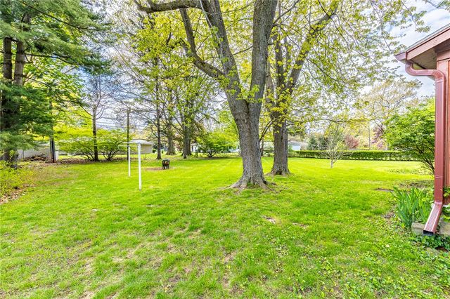 241 Shorewood Drive, Webster, NY 14580