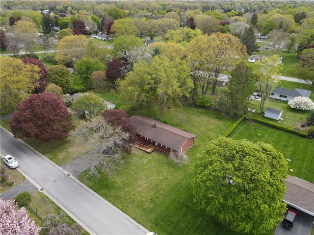 241 Shorewood Drive, Webster, NY 14580
