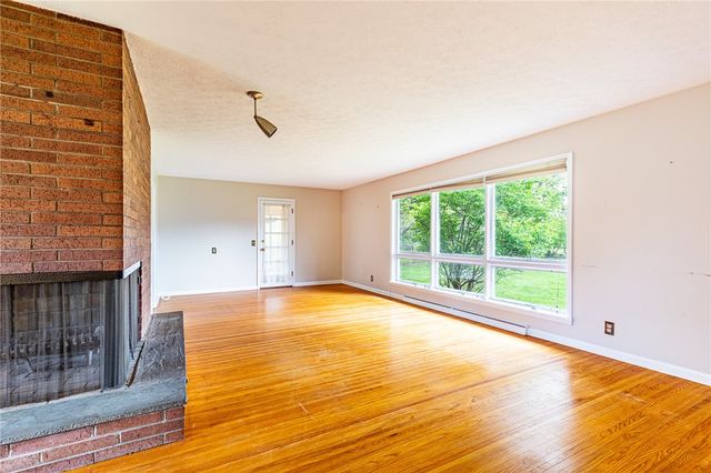 241 Shorewood Drive, Webster, NY 14580