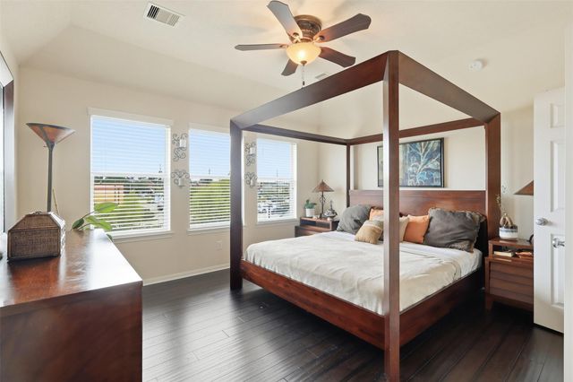 8429 Sunset Loch Drive, Spring, TX 77379