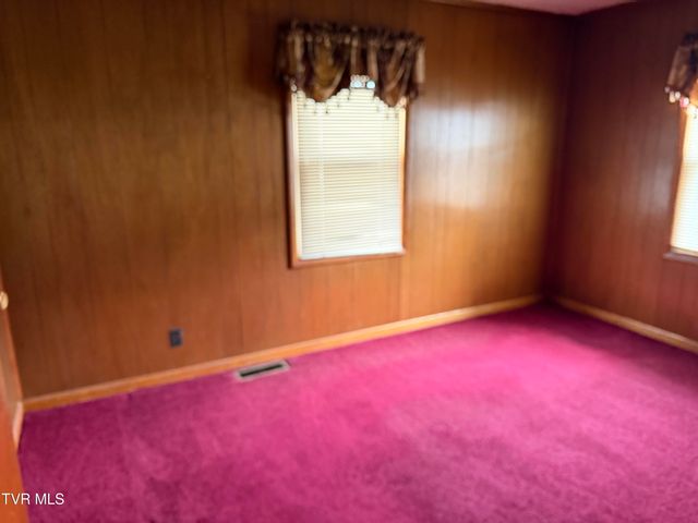 345 Monroe Street, Bristol, VA 24201