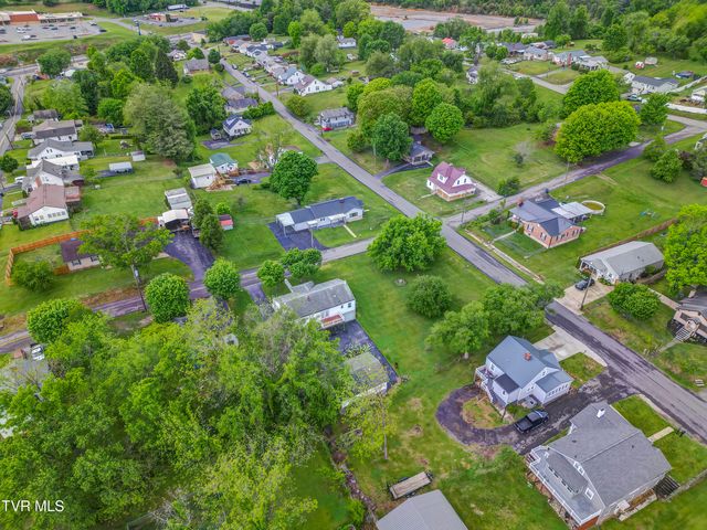 345 Monroe Street, Bristol, VA 24201
