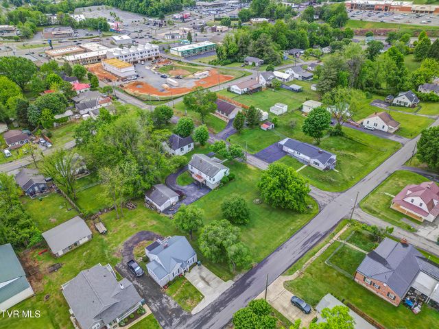 345 Monroe Street, Bristol, VA 24201