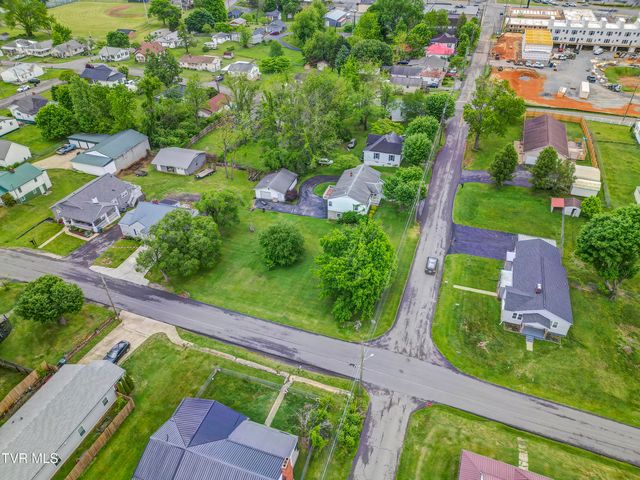 345 Monroe Street, Bristol, VA 24201