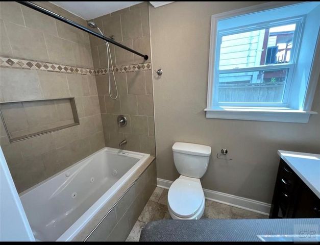 4806 Alamo Drive, Galveston, TX 77551