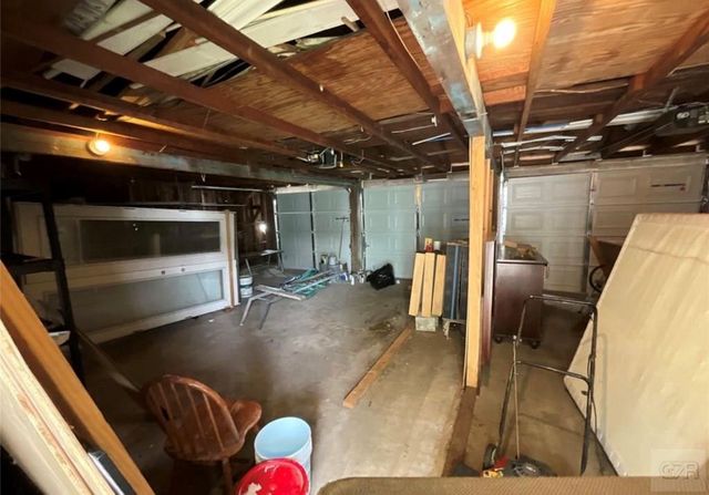 4806 Alamo Drive, Galveston, TX 77551
