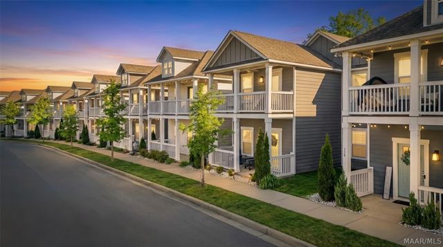 132 Avenue Of The Orchards ., Pike Road, AL 36064