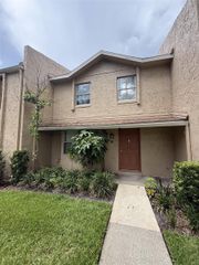 895 PARK LAKE CIRCLE 75, Maitland, FL 32751