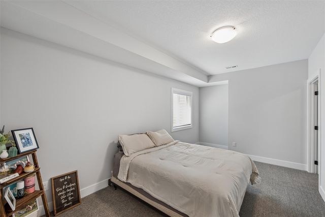 855 Augusta Court, Waukee, IA 50263