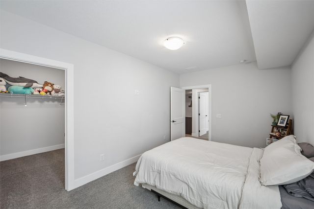 855 Augusta Court, Waukee, IA 50263
