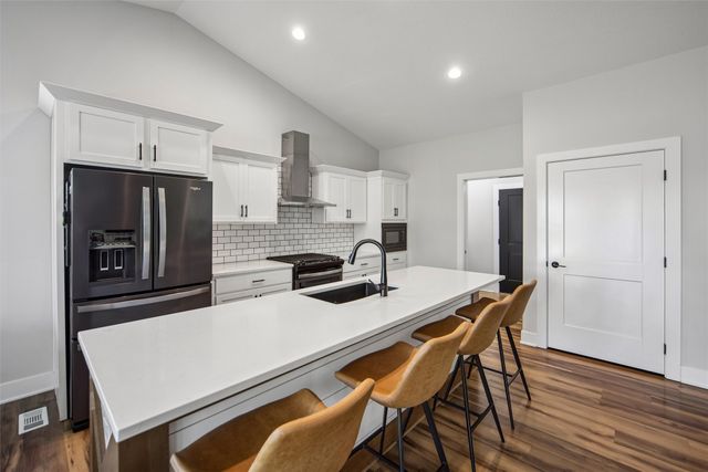 855 Augusta Court, Waukee, IA 50263
