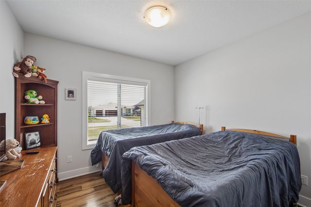 855 Augusta Court, Waukee, IA 50263