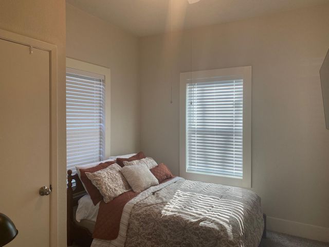 2708 Winbern Street, Houston, TX 77004