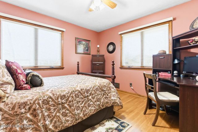 9701 Fern Creek Rd, Louisville, KY 40291