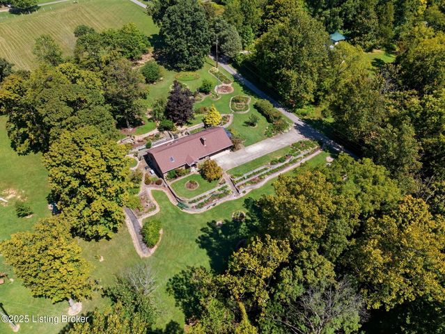 9701 Fern Creek Rd, Louisville, KY 40291