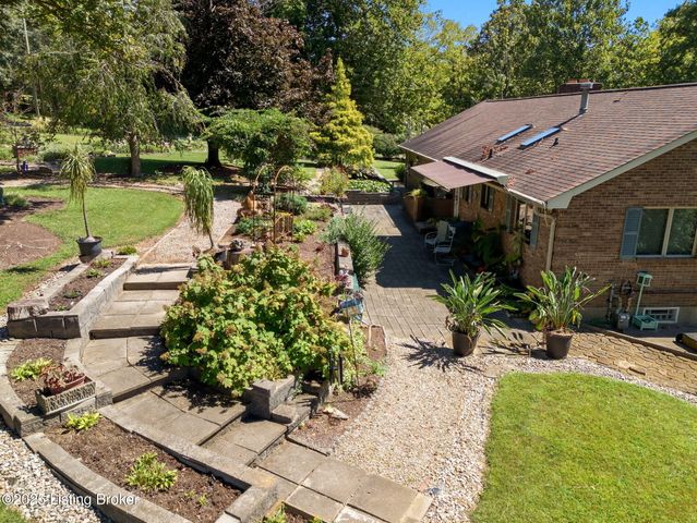 9701 Fern Creek Rd, Louisville, KY 40291