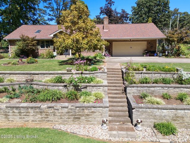 9701 Fern Creek Rd, Louisville, KY 40291